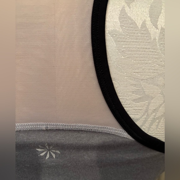 Athleta Chi Mesh Tank - Picture 4 of 8